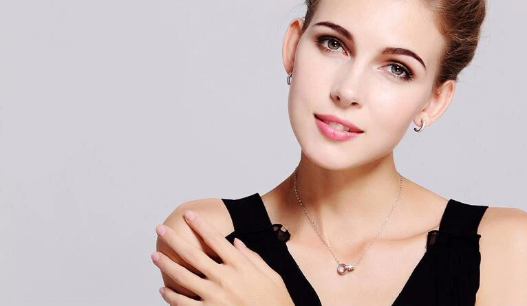 Victoria's Vogue 925 Sterling Silver Jewelry Korean Version Of The New Simple Fashion Bicyclic Brilliant Clavicle Chain Pendant Necklaces