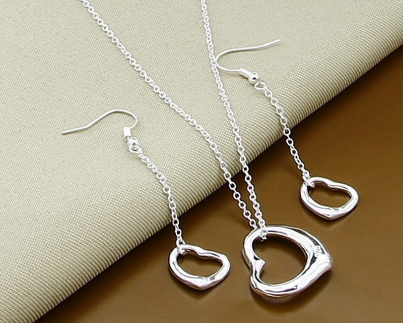 Victoria's Vogue 925 Sterling Silver 18 inch Chain Heart Necklace Earring Set For Woman Wedding Engagement Party Fashion Charm Jewelry