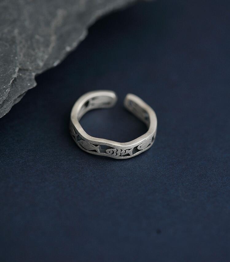 Victoria's Vogue New Arrival Personality Creative National 925 Sterling Silver Jewelry Auspicious Fish Hollow Opening Rings