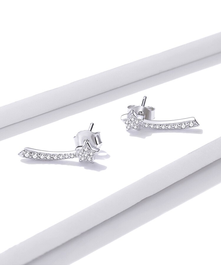 Victoria's Vogue Silver Star Earring 100% 925 Sterling Silver Sparkling meteors Earrings Gift for Girl Statement Fashion Jewelry Victoria's Vogue Silver Star Earring 100% 925 Sterling Silver Sparkling meteors Earrings Gift for Girl Statement Fashion Jewelry
