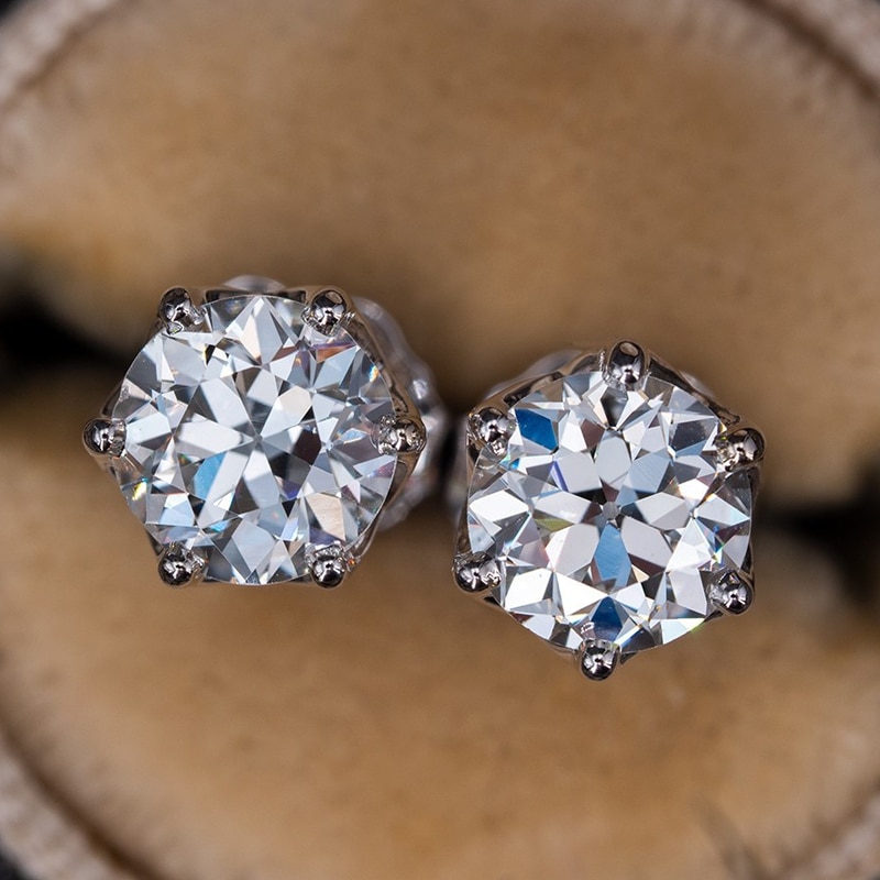 Victoria's Vogue Real 0.5-1 Carat D Color Moissanite Stud Earrings For Women Top Quality 100% 925 Sterling Silver Sparkling Wedding Jewelry Victoria's Vogue Real 0.5-1 Carat D Color Moissanite Stud Earrings For Women Top Quality 100% 925 Sterling Silver Sparkling Wedding Jewelry