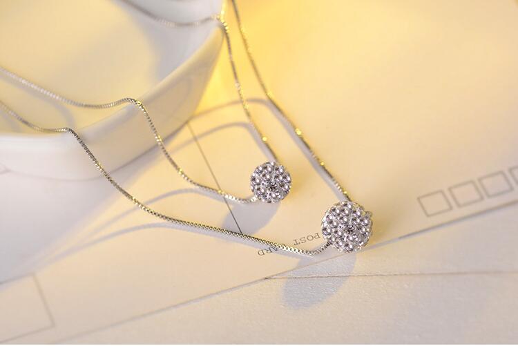 Victoria's Vogue New Temperament Exquisite 925 Sterling Silver Jewelry Double Lucky Crystal Ball Personality Pendant Necklaces Victoria's Vogue New Temperament Exquisite 925 Sterling Silver Jewelry Double Lucky Crystal Ball Personality Pendant Necklaces