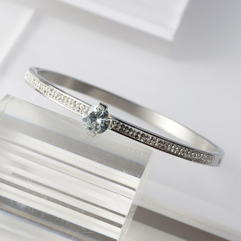 Victoria's Vogue Luxury Stainless Steel Lover Bangles Bracelet for Women Open Cuff Bangle Gold Color Crystal CZ Bracelets Bangles Brand Jewelry