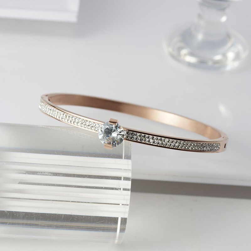 Victoria's Vogue Luxury Stainless Steel Lover Bangles Bracelet for Women Open Cuff Bangle Gold Color Crystal CZ Bracelets Bangles Brand Jewelry