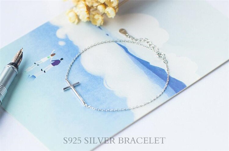 Victoria's Vogue New Simple Fashion Female Glossy Cross 925 Sterling Silver Jewelry Personality Popular Exquisite Bracelets