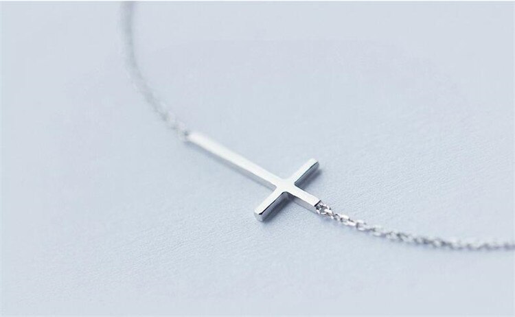 Victoria's Vogue New Simple Fashion Female Glossy Cross 925 Sterling Silver Jewelry Personality Popular Exquisite Bracelets
