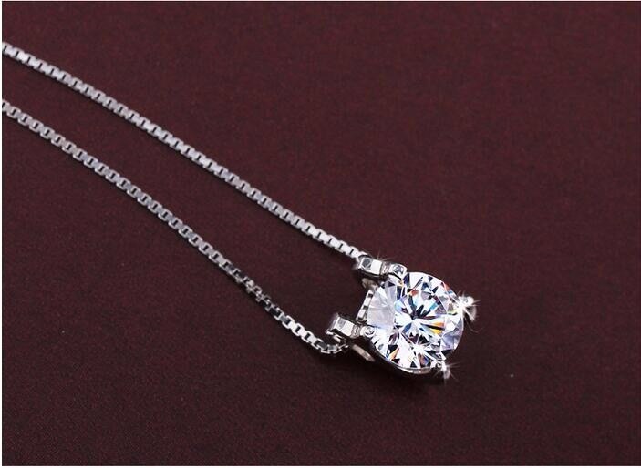 Victoria's Vogue 925 Sterling Silver Jewelry Not Allergic Fashion Simple Zircon Upscale Perspective Square Clavicle Chain Pendant Necklaces