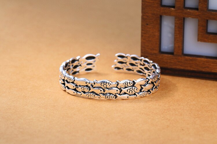 Victoria's Vogue New Atmosphere Fish Retro Exquisite 925 Sterling Silver Jewelry Bracelets Creative Cute Fish Group Thai Silver Bangles