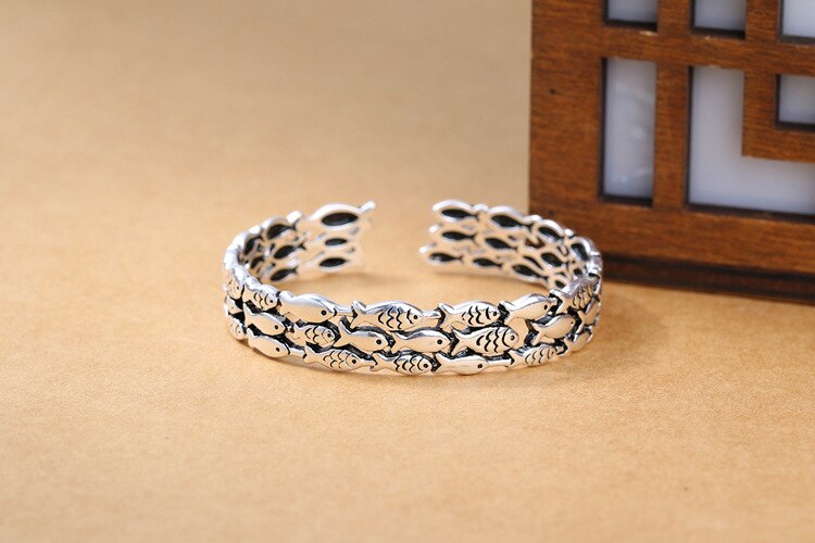 Victoria's Vogue New Atmosphere Fish Retro Exquisite 925 Sterling Silver Jewelry Bracelets Creative Cute Fish Group Thai Silver Bangles
