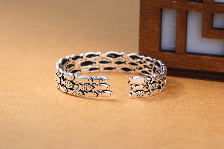 Victoria's Vogue New Atmosphere Fish Retro Exquisite 925 Sterling Silver Jewelry Bracelets Creative Cute Fish Group Thai Silver Bangles
