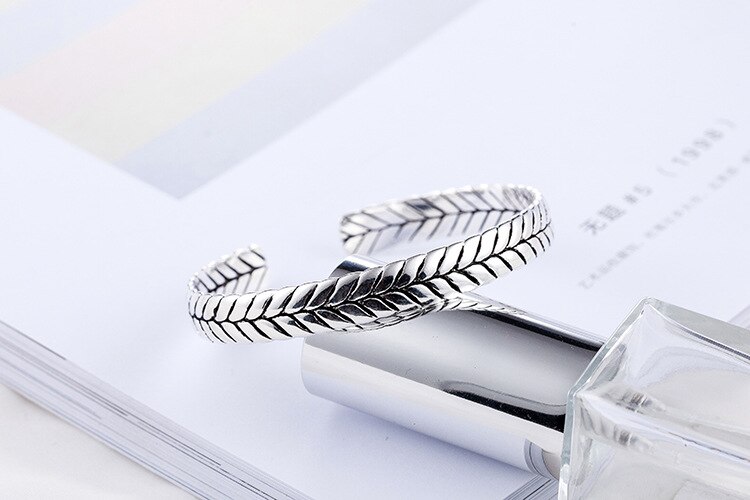 Victoria's Vogue New Snake Grain Creative Braided Bracelets 925 Sterling Silver Jewelry Personality Leaf Exquisite Popular Bangles