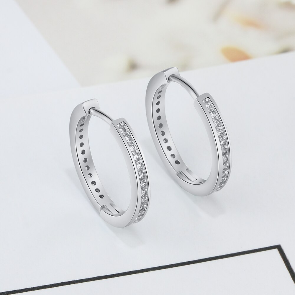 Victoria's Vogue 925 Sterling Silver Round Hoop Earrings for Women Classic Style Cubic Zirconia Paved Circle Earrings Fine Jewelry (Lam Hub Fong)