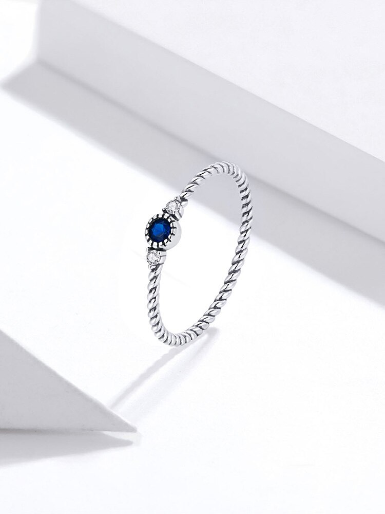 Victoria's Vogue Blue Zircon Finger Rings for Women 925 Sterling Silver Retro Engagement Wedding Jewelry Fashion Accessories Victoria's Vogue Blue Zircon Finger Rings for Women 925 Sterling Silver Retro Engagement Wedding Jewelry Fashion Accessories