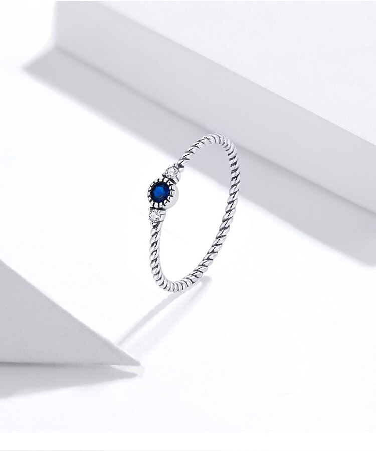 Victoria's Vogue Blue Zircon Finger Rings for Women 925 Sterling Silver Retro Engagement Wedding Jewelry Fashion Accessories Victoria's Vogue Blue Zircon Finger Rings for Women 925 Sterling Silver Retro Engagement Wedding Jewelry Fashion Accessories