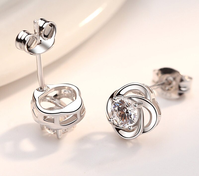 Victoria's Vogue Silver 925 Stud Earrings Flower Shape With Solitaire 6mm Zirconia Diamond Wedding Earrings Women Gift Silver 925 jewelry Victoria's Vogue Silver 925 Stud Earrings Flower Shape With Solitaire 6mm Zirconia Diamond Wedding Earrings Women Gift Silver 925 jewelry