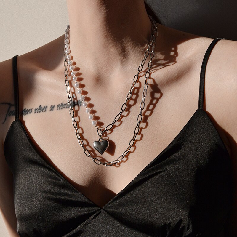 Victoria's Vogue Punk Multilayered Cross Lock Pendant Necklace For Women Silver Color Portrait Coin Chain Choker Necklaces 2021 Jewelry