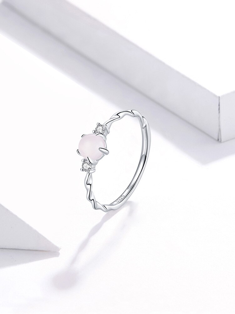 Victoria's Vogue 925 Sterling Silver Moonstone Ring Finger Rings for Women Vintage Retro Stackable Rings Band Silver Fine Jewelry Victoria's Vogue 925 Sterling Silver Moonstone Ring Finger Rings for Women Vintage Retro Stackable Rings Band Silver Fine Jewelry