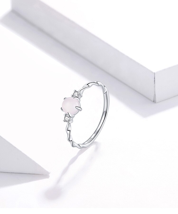 Victoria's Vogue 925 Sterling Silver Moonstone Ring Finger Rings for Women Vintage Retro Stackable Rings Band Silver Fine Jewelry Victoria's Vogue 925 Sterling Silver Moonstone Ring Finger Rings for Women Vintage Retro Stackable Rings Band Silver Fine Jewelry