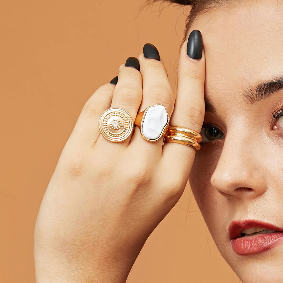 Victoria's Vogue 3Pcs/Set Punk Imitation Pearl Rings Vintage Gold Color Crystal Geometric Knuckle Finger Big Rings for Women Jewelry