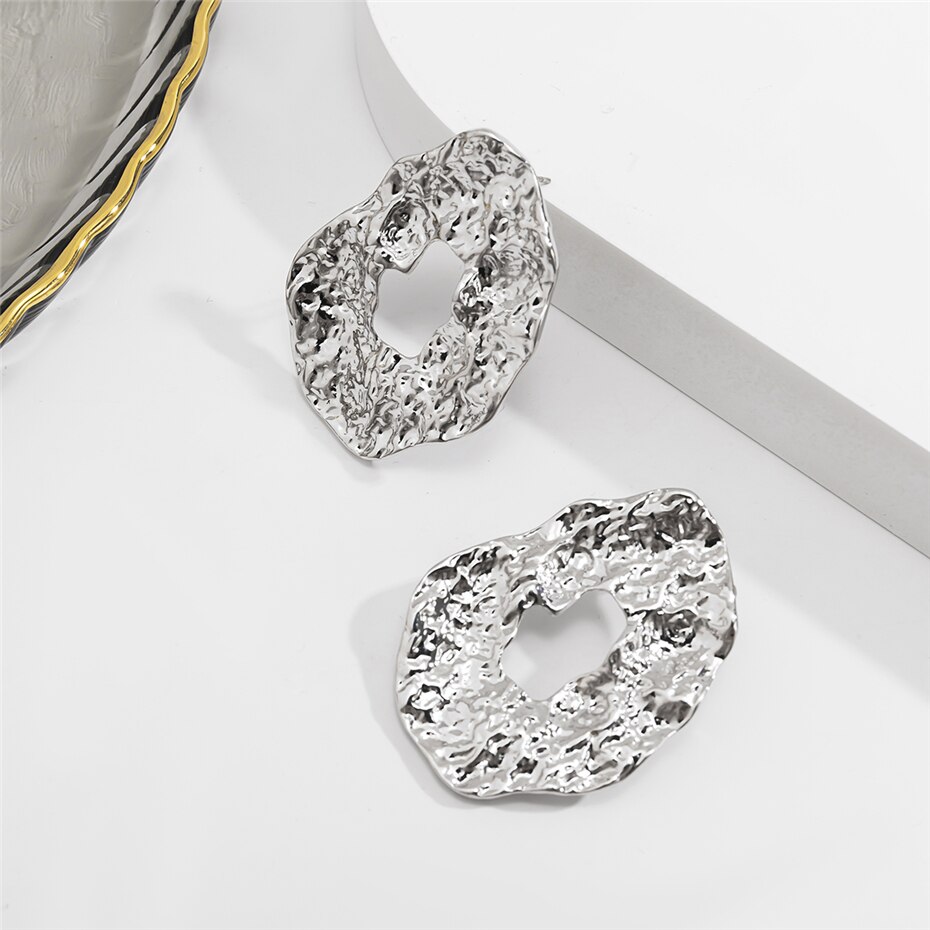 Victoria's Vogue Punk Exaggerated Geometric Irregular Iron Sheet Drop Dangle Earrings Retro Human Head Hanging Earrings Jewelry Gifts