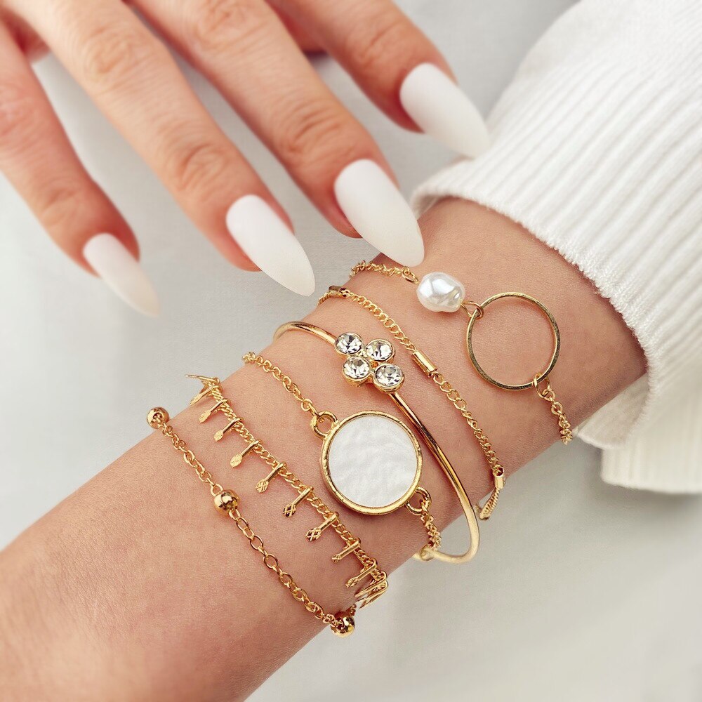 Victoria's Vogue Bohemian Vintage Metal Chains Bracelet For Women Korean Female Bangles Bracelet 2021 Charms Fashion Couple Jewelry