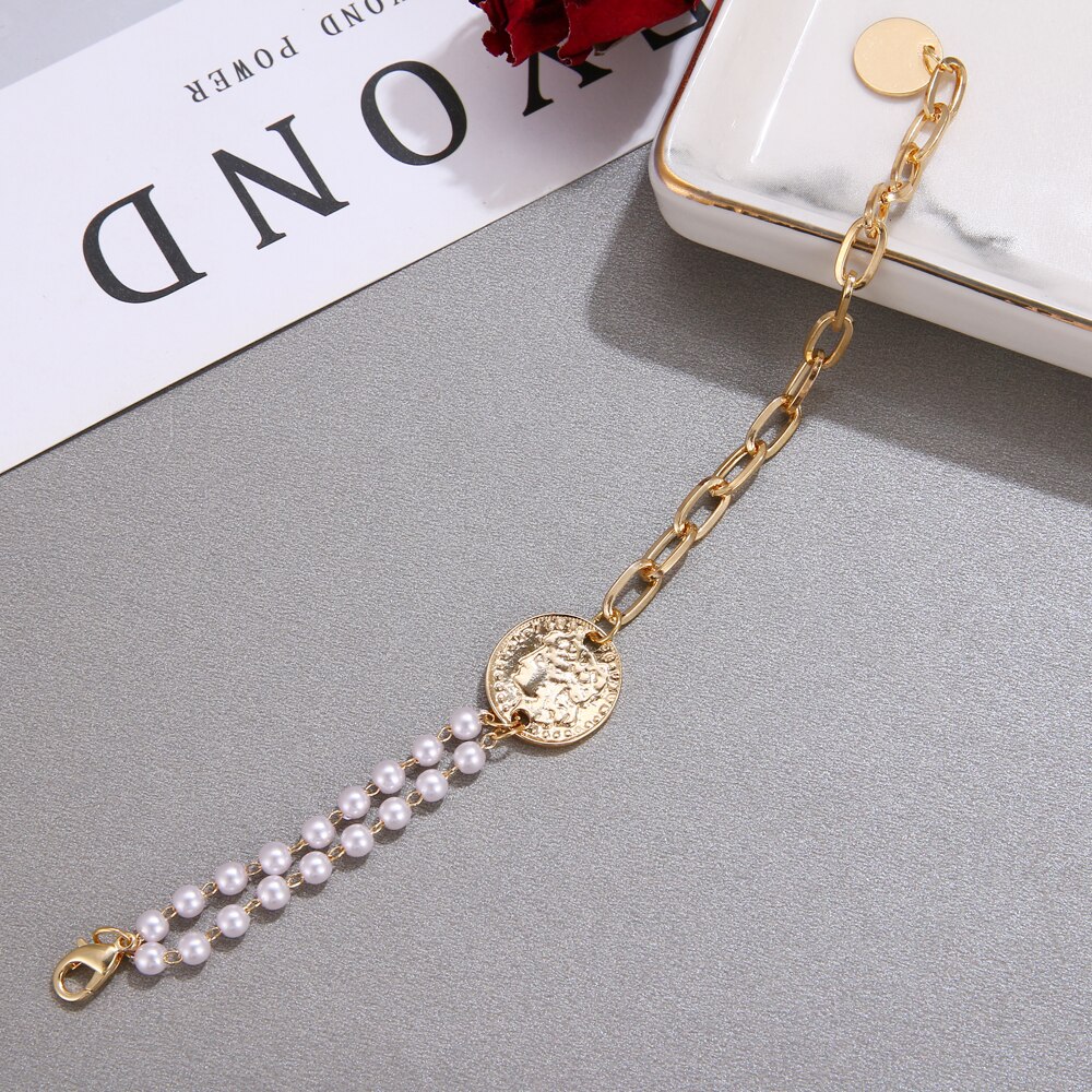 Victoria's Vogue Vintage Heart Pendant Bracelets Bangles Women Punk Chunky Imitation Pearl Chain Bracelet 2020 Couple Wedding Jewelry Gifts