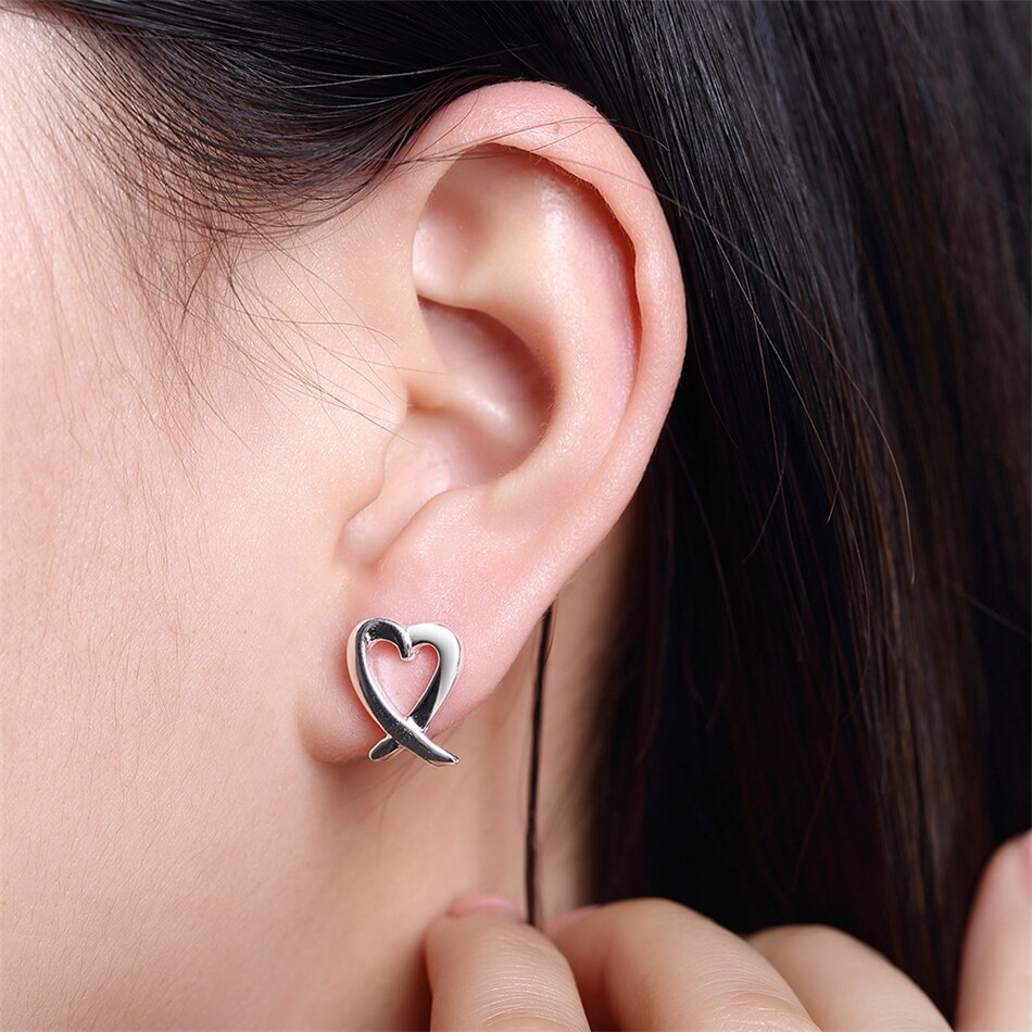 Victoria's Vogue 925 Sterling Silver Hollow Heart Stud Earrings For Woman Wedding Engagement Fashion Party Charm Jewelry