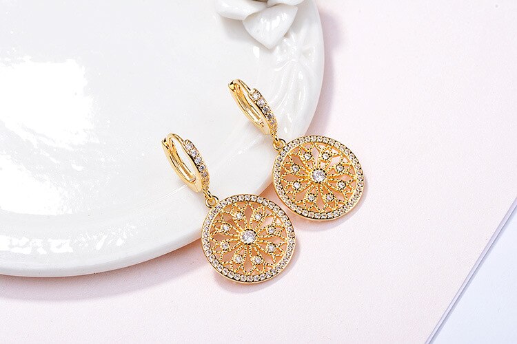 Victoria's Vogue Prevent Allergy 925 Sterling Silver Creative Pendant Earrings for Women Couples Bohemian Terndy Earring Party Jewelry