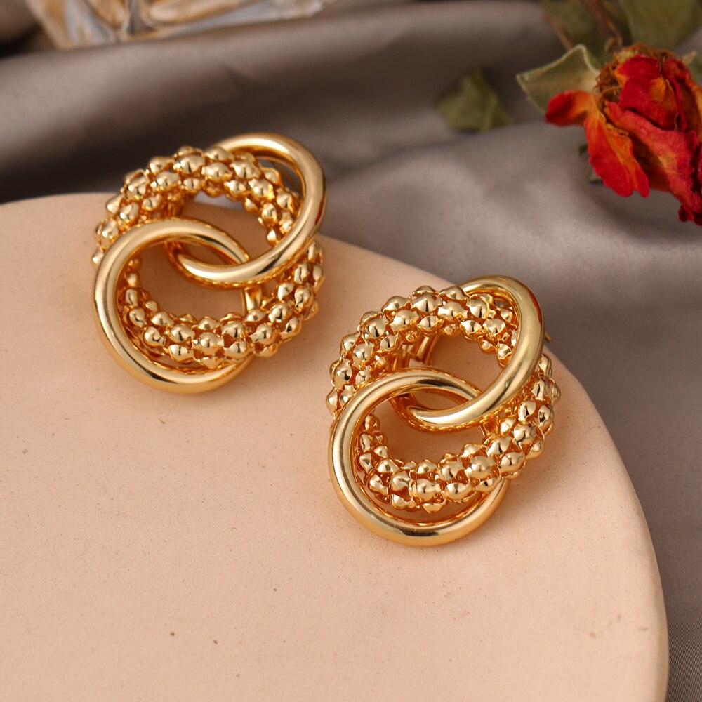 Victoriasvogue Fashion Vintage Earrings For Women Big Geometric Statement Gold Metal Drop Earrings 2020 Trendy Earings Jewelry Accessories Victoriasvogue Fashion Vintage Earrings For Women Big Geometric Statement Gold Metal Drop Earrings 2020 Trendy Earings Jewelry Accessories