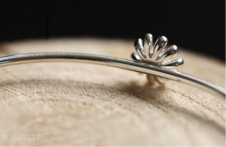 Victoria's Vogue New Classic Beautiful 925 Sterling Silver Jewelry Fashion Bangles Small Fresh Daisy Sun Flower Female Gift Bracelet