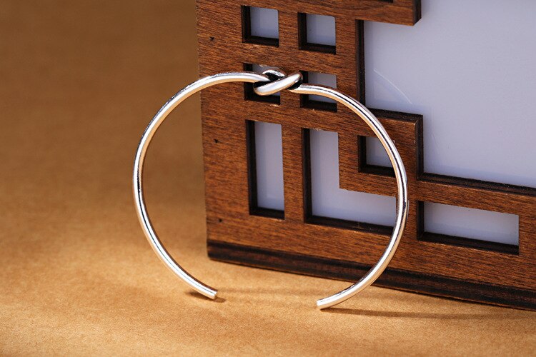 Victoria's Vogue New Fashion Popular 925 Sterling Silver Jewelry Bracelets Vintage Thai Silver Style Love Tie Braided Female Bangles