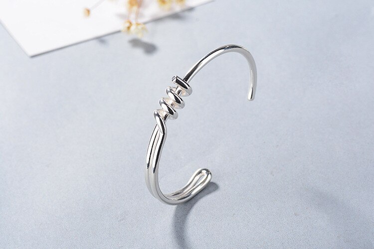 Victoria's Vogue New Fashion Simple Personality Twisted Rope Bracelets 925 Sterling Silver Jewelry Popular Smooth Knotted Bangles Victoria's Vogue New Fashion Simple Personality Twisted Rope Bracelets 925 Sterling Silver Jewelry Popular Smooth Knotted Bangles