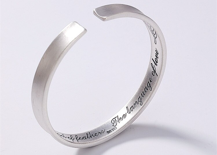 Victoria's Vogue New Exquisite Fashion Sweet Feather Bracelets 925 Sterling Silver Jewelry Personality Letter Couples Opening Rings Victoria's Vogue New Exquisite Fashion Sweet Feather Bracelets 925 Sterling Silver Jewelry Personality Letter Couples Opening Rings