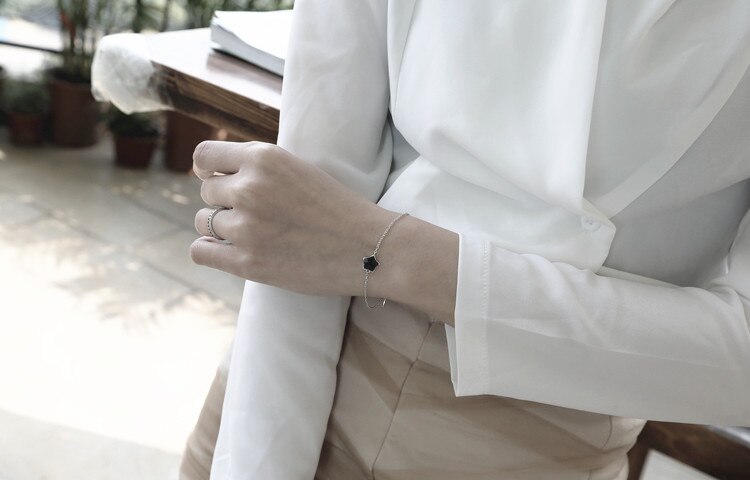 Victoria's Vogue New Fashion Beautiful Five-pointed Star 925 Sterling Silver Jewelry Simple And Delicate Crystal Birthday Gift Bracelets