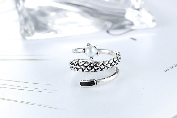 Victoria's Vogue European Style New Women Snake Pattern 925 Sterling Silver Jewelry Retro Personality Pearl Fashion Opening Rings