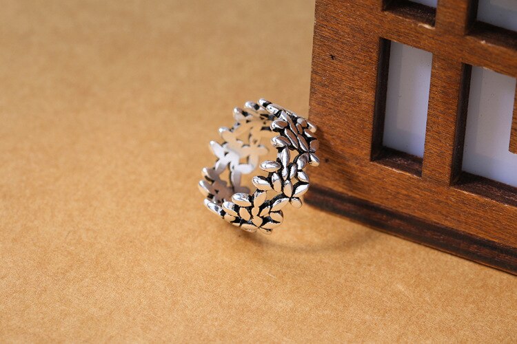 Victoria's Vogue New Creative Beautiful Dense Leaves 925 Sterling Silver Jewelry European Style Personality Olive Leaf Opening Rings Victoria's Vogue New Creative Beautiful Dense Leaves 925 Sterling Silver Jewelry European Style Personality Olive Leaf Opening Rings