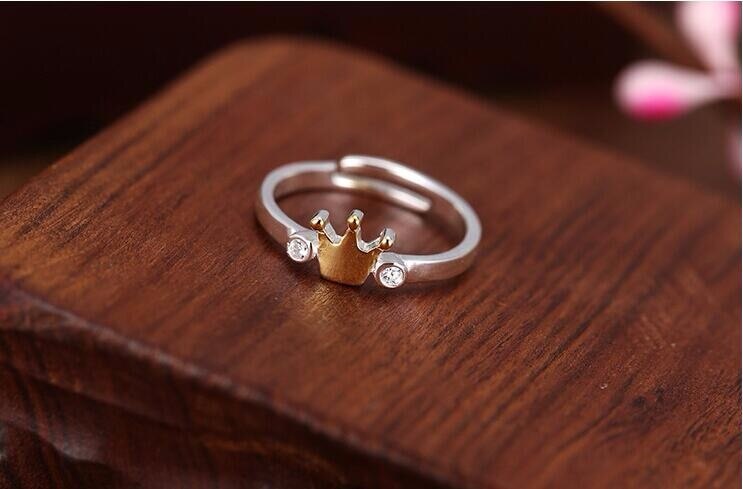 Victoria's Vogue Exquisite 925 Sterling Silver Jewelry Temperament Beautiful Crown Crystal Korean Opening Popular Rings