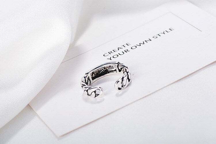 Victoria's Vogue New European Style Retro Thai Silver Square 925 Sterling Silver Jewelry Geometric Twist Chain Shaped Opening Rings Victoria's Vogue New European Style Retro Thai Silver Square 925 Sterling Silver Jewelry Geometric Twist Chain Shaped Opening Rings