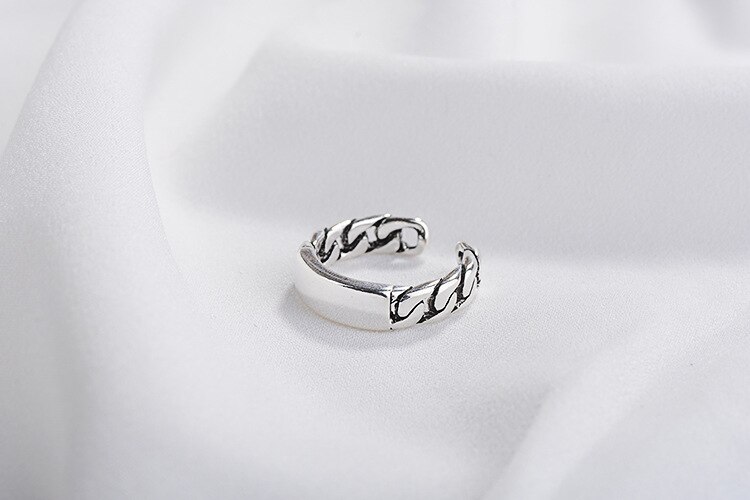Victoria's Vogue New European Style Retro Thai Silver Square 925 Sterling Silver Jewelry Geometric Twist Chain Shaped Opening Rings Victoria's Vogue New European Style Retro Thai Silver Square 925 Sterling Silver Jewelry Geometric Twist Chain Shaped Opening Rings