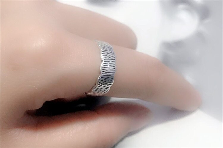Victoria's Vogue New Creative European Style Thai Silver Forest Bark Pattern 925 Sterling Silver Jewelry Striped Wavy Lace Opening Rings