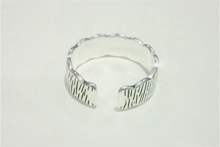Victoria's Vogue New Creative European Style Thai Silver Forest Bark Pattern 925 Sterling Silver Jewelry Striped Wavy Lace Opening Rings