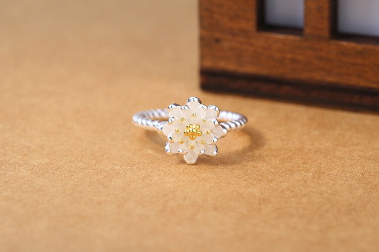 Victoria's Vogue New Arrival Handmade Lotus 925 Sterling Silver Jewelry Exquisite Fashion Flowers Popular Opening Rings Victoria's Vogue New Arrival Handmade Lotus 925 Sterling Silver Jewelry Exquisite Fashion Flowers Popular Opening Rings
