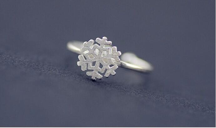 Victoria's Vogue Small Fresh 925 Sterling Silver Jewelry  Drawing Snowflake Opening Exquisite Fashion Rings