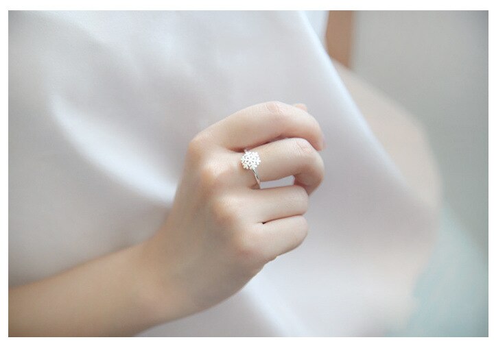 Victoria's Vogue Small Fresh 925 Sterling Silver Jewelry  Drawing Snowflake Opening Exquisite Fashion Rings