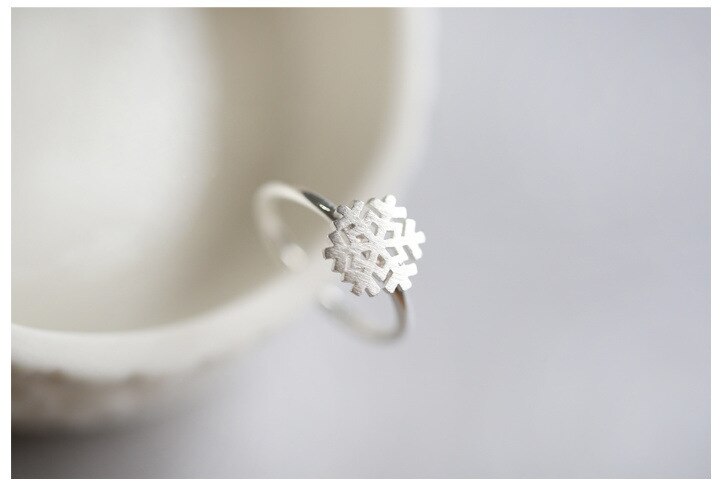 Victoria's Vogue Small Fresh 925 Sterling Silver Jewelry  Drawing Snowflake Opening Exquisite Fashion Rings