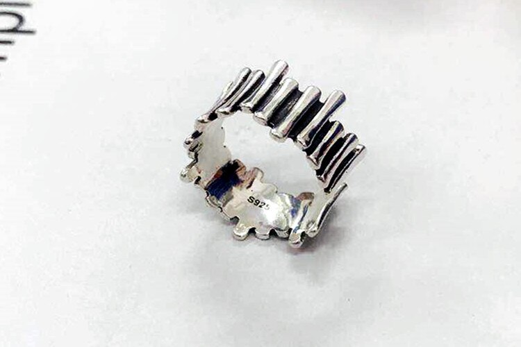 Victoria's Vogue Thai Silver Female Creative Personality Irregular Word 925 Sterling Silver Jewelry Exquisite Geometric Opening Rings