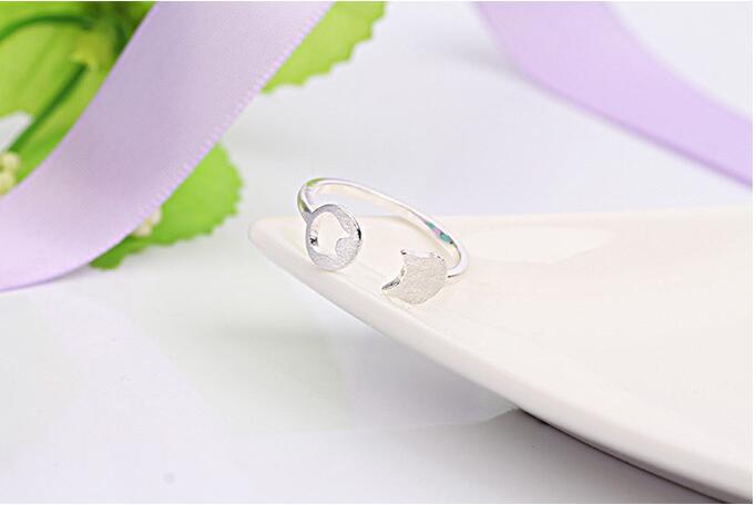 Victoria's Vogue New Fashion Beautiful 925 Sterling Silver Jewelry Cute Creative Small Fresh Cat Hollow Asymmetric Opening Rings