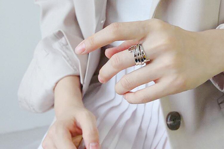 Victoria's Vogue New Atmosphere Creative Spring 925 Sterling Silver Jewelry Fashion Glossy Multi-layer Winding Irregular Opening Rings