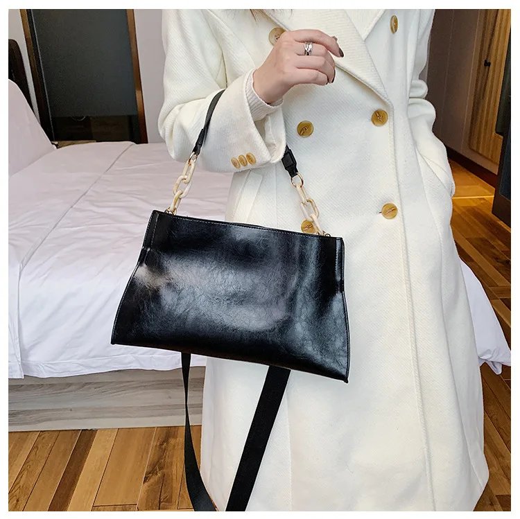 Victoria's Vogue 2026 New Design Handbags Women Shoulder Bag Soft Synthetic Leather Crossbody Large Capacity Fashion Female Underarm Bags Victoria's Vogue 2026 New Design Handbags Women Shoulder Bag Soft Synthetic Leather Crossbody Large Capacity Fashion Female Underarm Bags