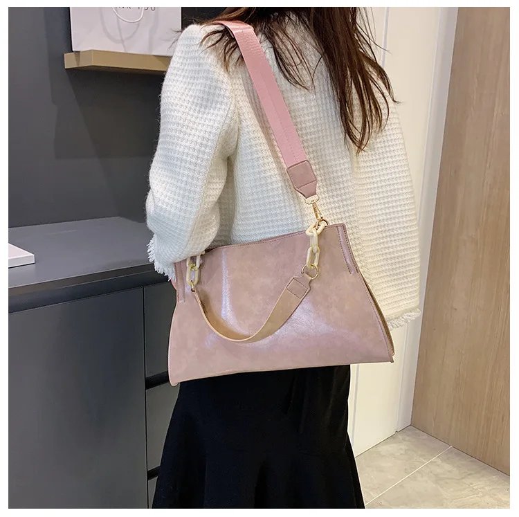 Victoria's Vogue 2026 New Design Handbags Women Shoulder Bag Soft Synthetic Leather Crossbody Large Capacity Fashion Female Underarm Bags Victoria's Vogue 2026 New Design Handbags Women Shoulder Bag Soft Synthetic Leather Crossbody Large Capacity Fashion Female Underarm Bags